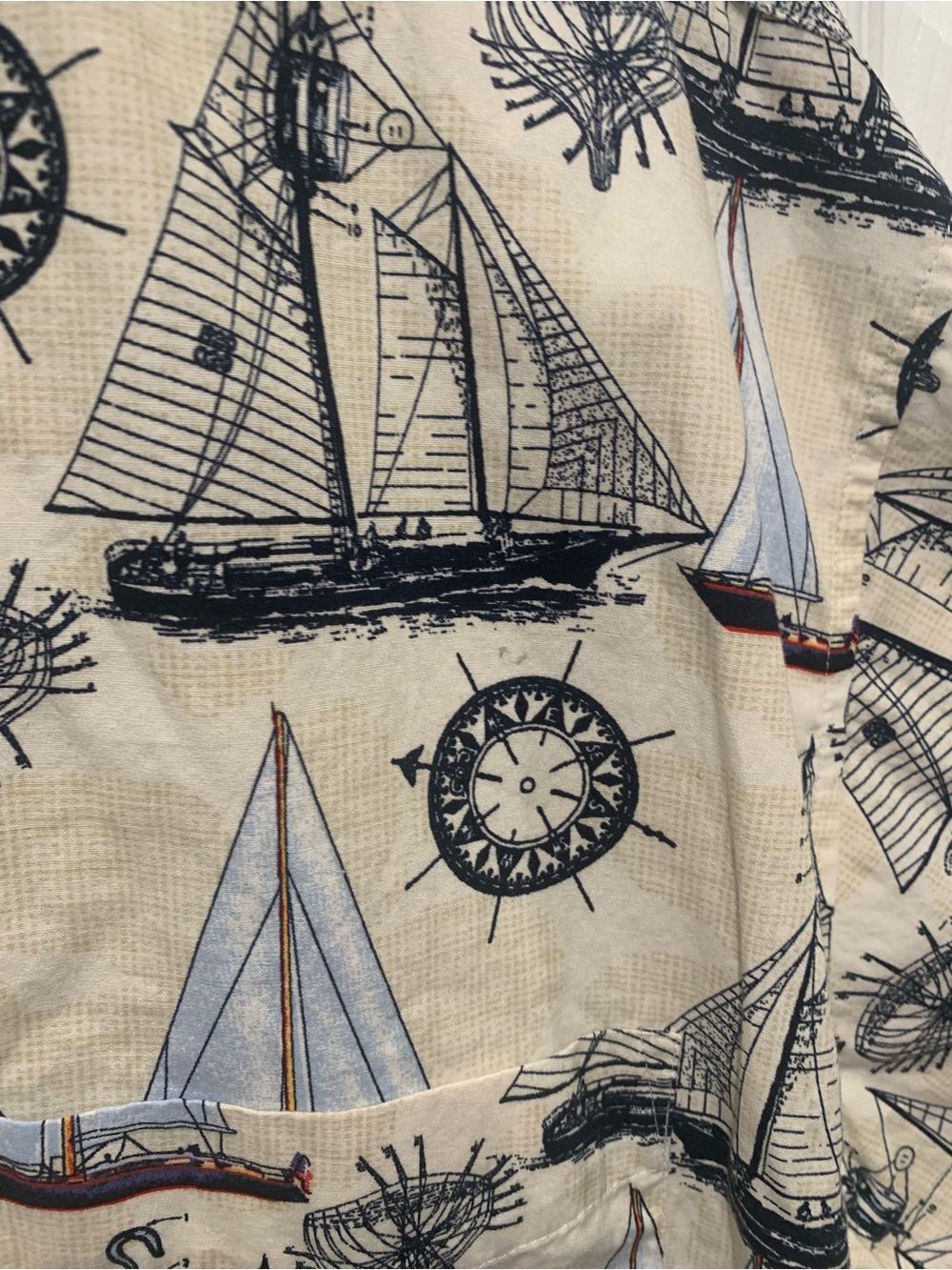 Men's Short-Sleeve Nautical Print Shirt perfect for summer events. - Picture 3 of 5